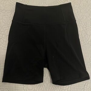 Girlfriend Collective Black FLOAT Ultralight Run Short